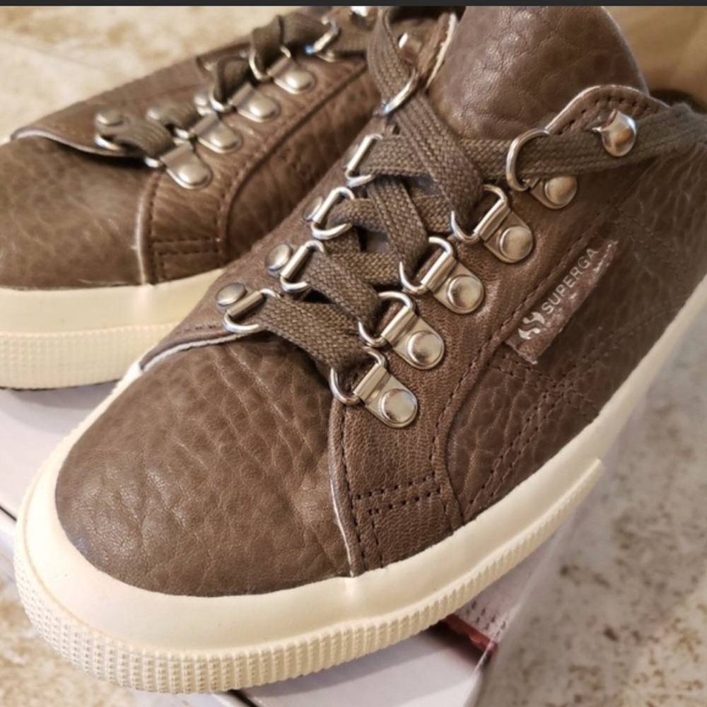 SUPERGA Caravaggio Leather Lace-up Sneaker 39/8US
